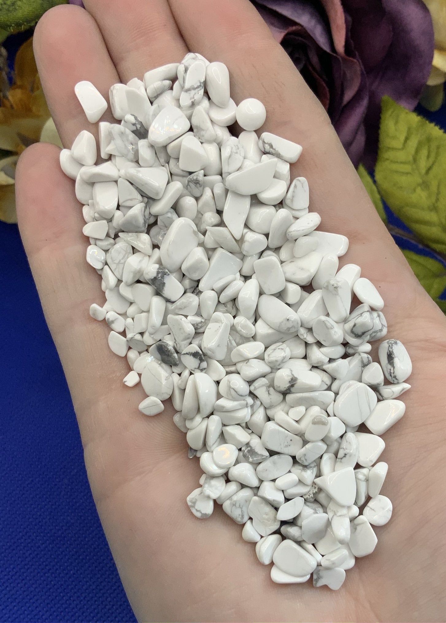 Howlite Crystal Chips - XSmall - AAA Grade - Neatos Elements