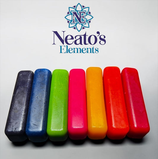 Neatos Elements full set of 7 colorful, firm bath crayons for tubs and showers. Includes red, orange, yellow, hot pink, green, blue, and purple.