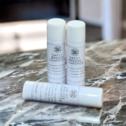 Neatos Elements Sweet Breeze Peppermint Chapstick for soft, hydrated lips. Natural beeswax and oils.