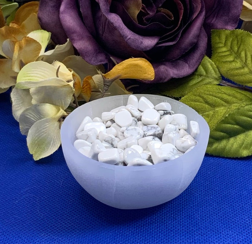 Howlite Crystal Chips - Small - AA Grade - Neatos Elements