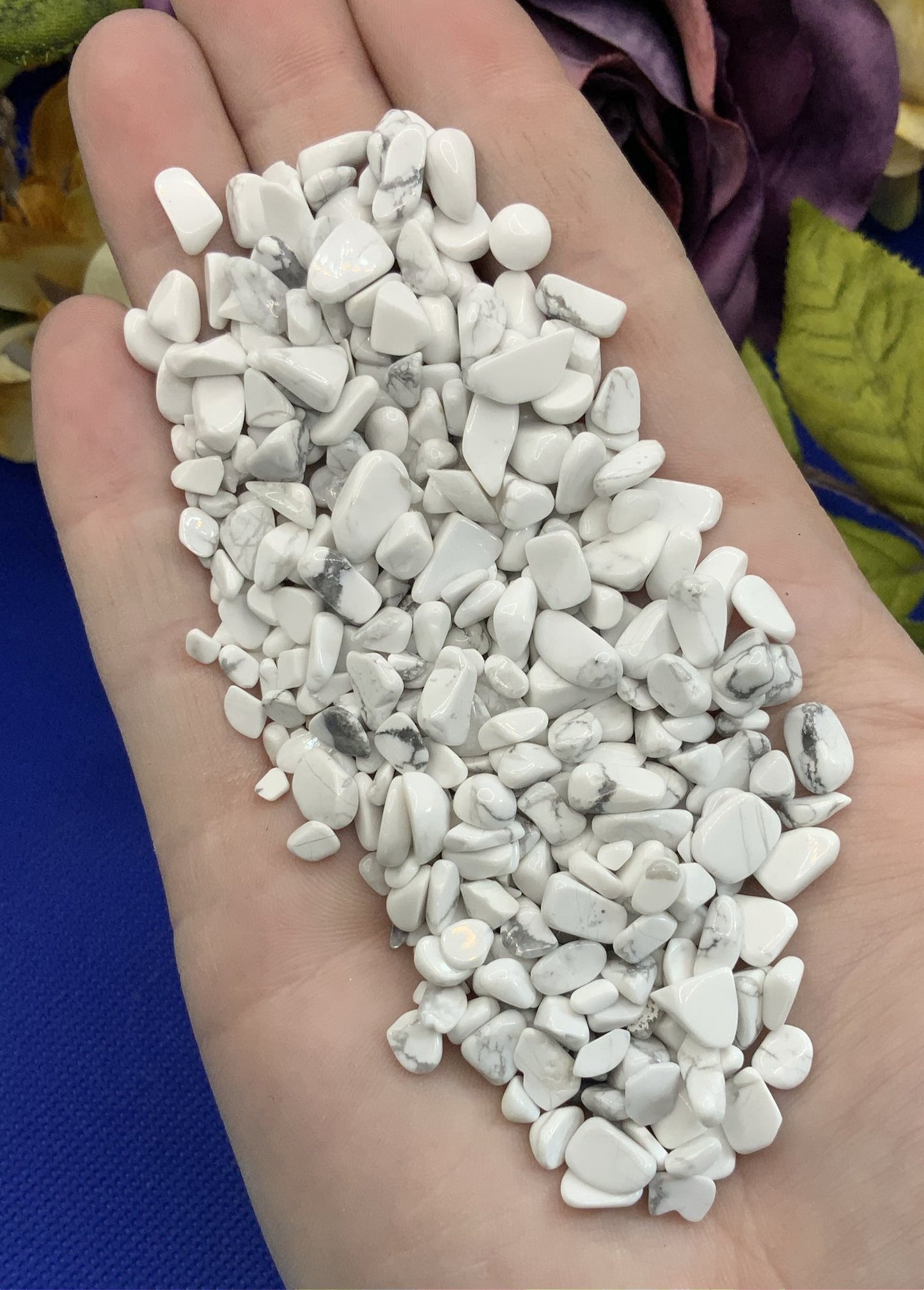 Howlite Crystal Chips - XSmall - AAA Grade - Neatos Elements